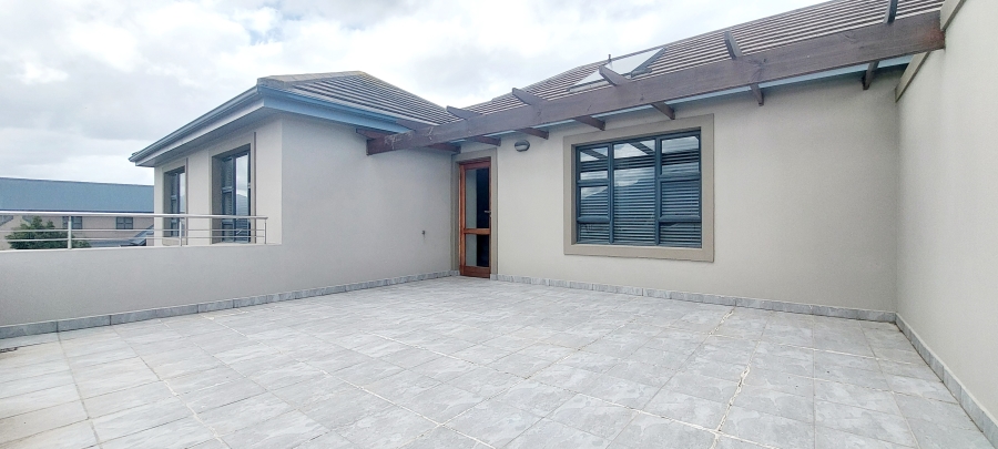 3 Bedroom Property for Sale in Blue Mountain Village Western Cape